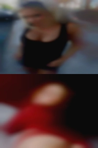Sexy dating fuck on bed.